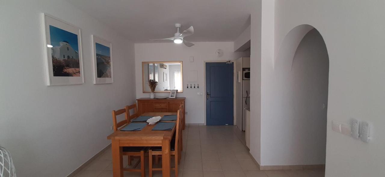 Limnaria Gardens - Superb Modern 1 Bed Apartment With Pool Views Paphos Exterior foto